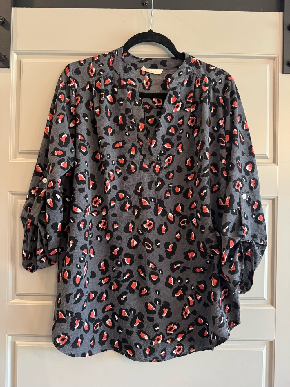 entro Gray Leopard Print Tunic Blouse with Coral Accents